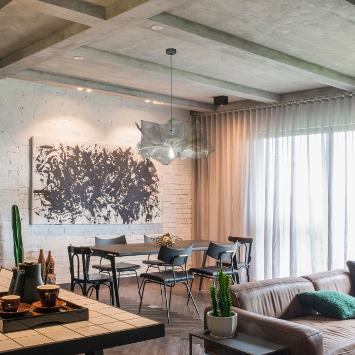 Lysta Metallic Chandelier